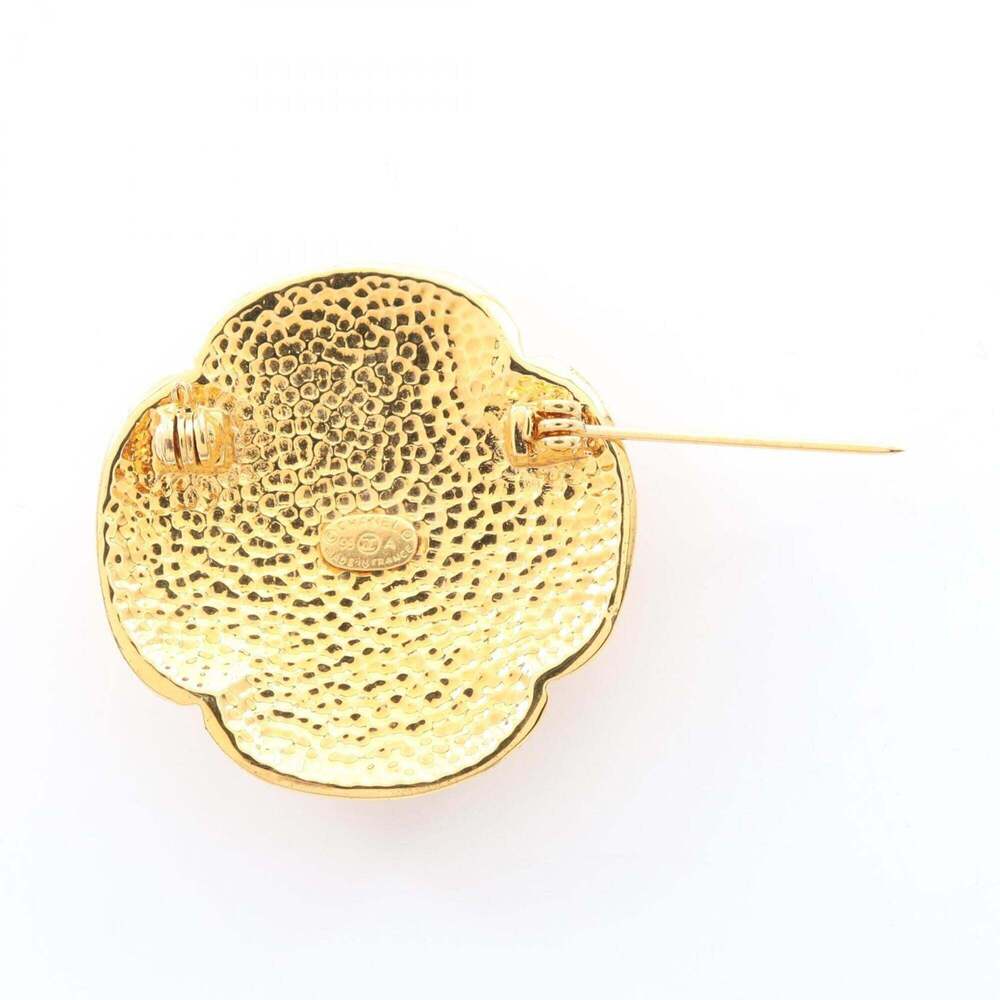 CHANEL Authentic Gold Logo Brooch - Picture 2 of 5